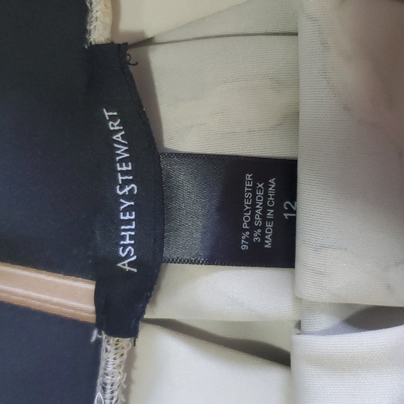 Ashley Stewart gold chain design skirt - Picture 5 of 5